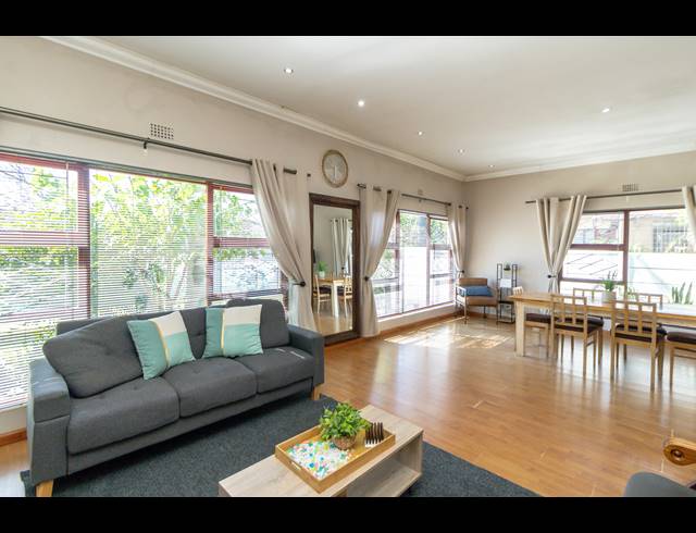 3 BEDROOM FREEHOLD SOLD IN PAROW VALLEY